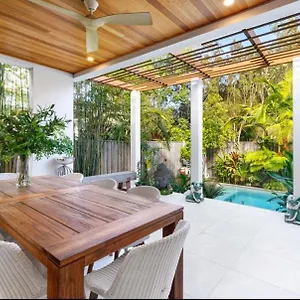 Villa Noosa Noosaville