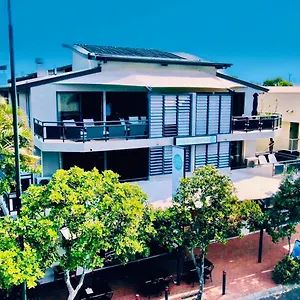 Aparthotel Byron Quarter